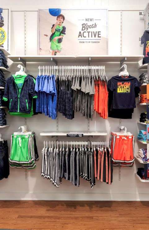 OshKosh B'gosh OshKosh B'gosh